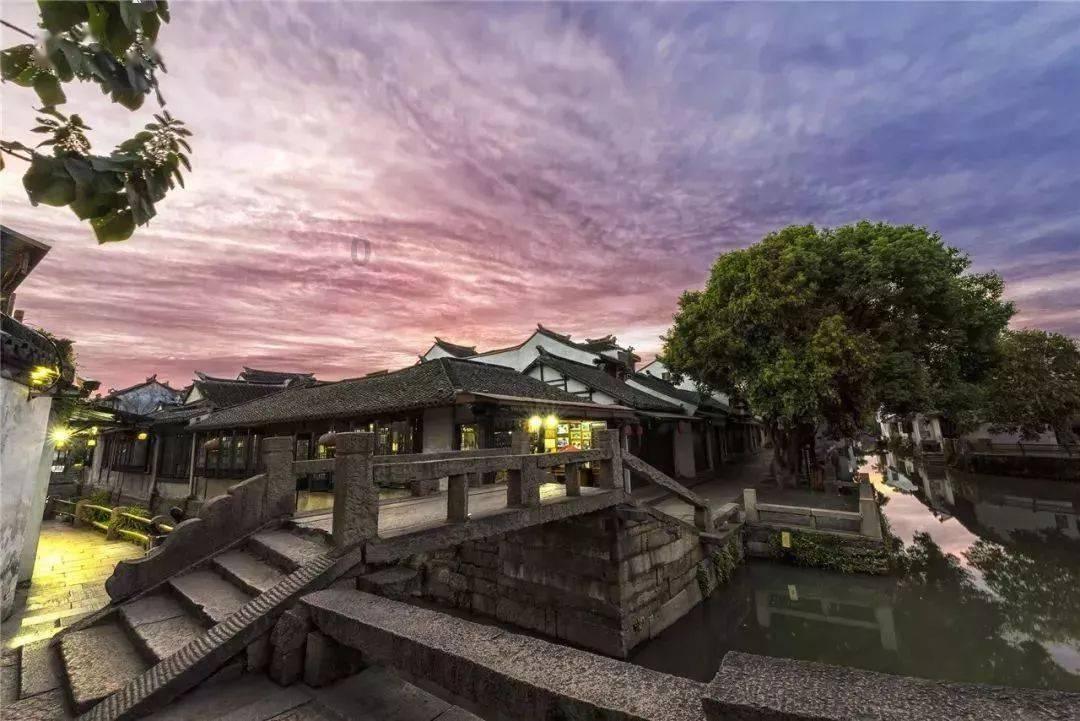 光伏产业链跌价“鲸吞”利润,高测股份、石英股份单季净利环比降七成